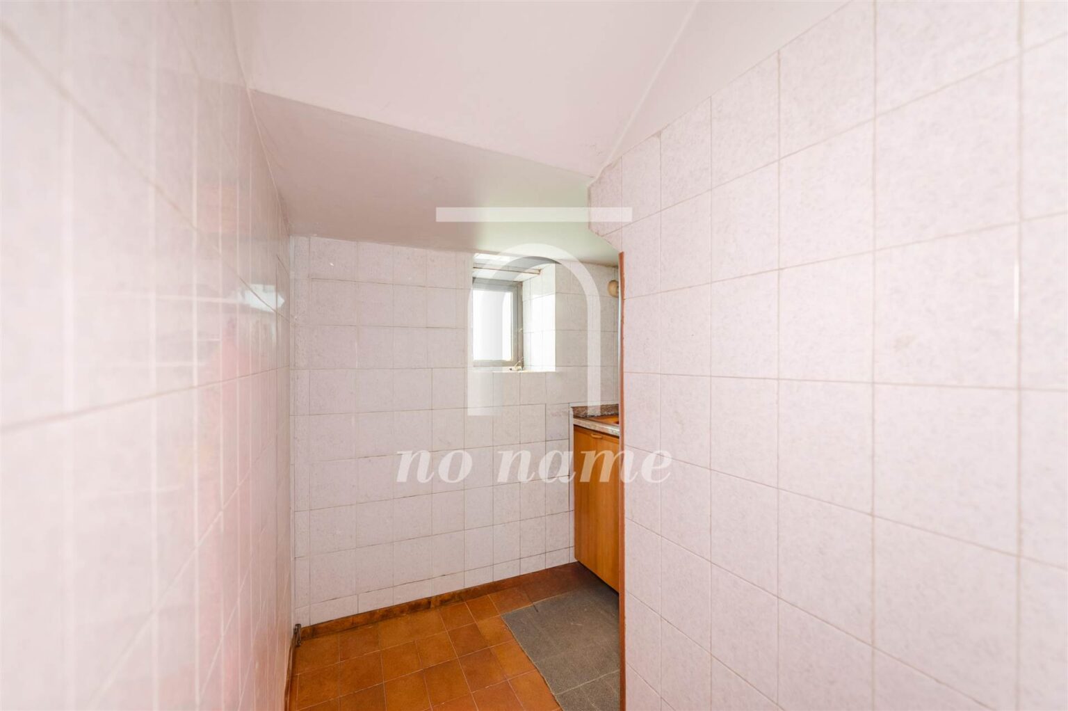 F_552586